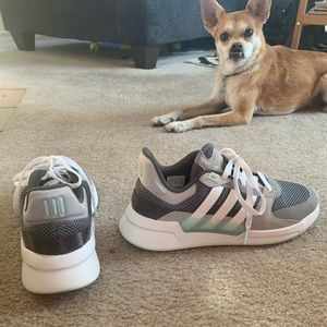 adidas Run 90s Womens Running Shoes 8.5 /9